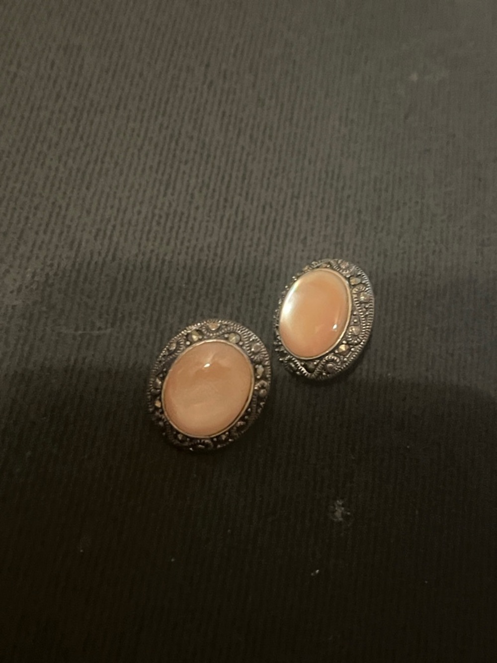 Vintage-Inspired Peach Oval Stone Stud Earrings - Women Jewelry